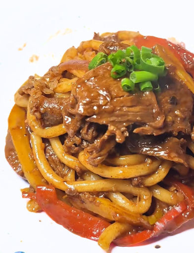 Image de Udon sautée aux bœuf