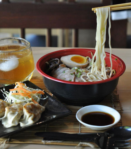 Image de Ramen 🍜 legumes + 4 gyoza poulet